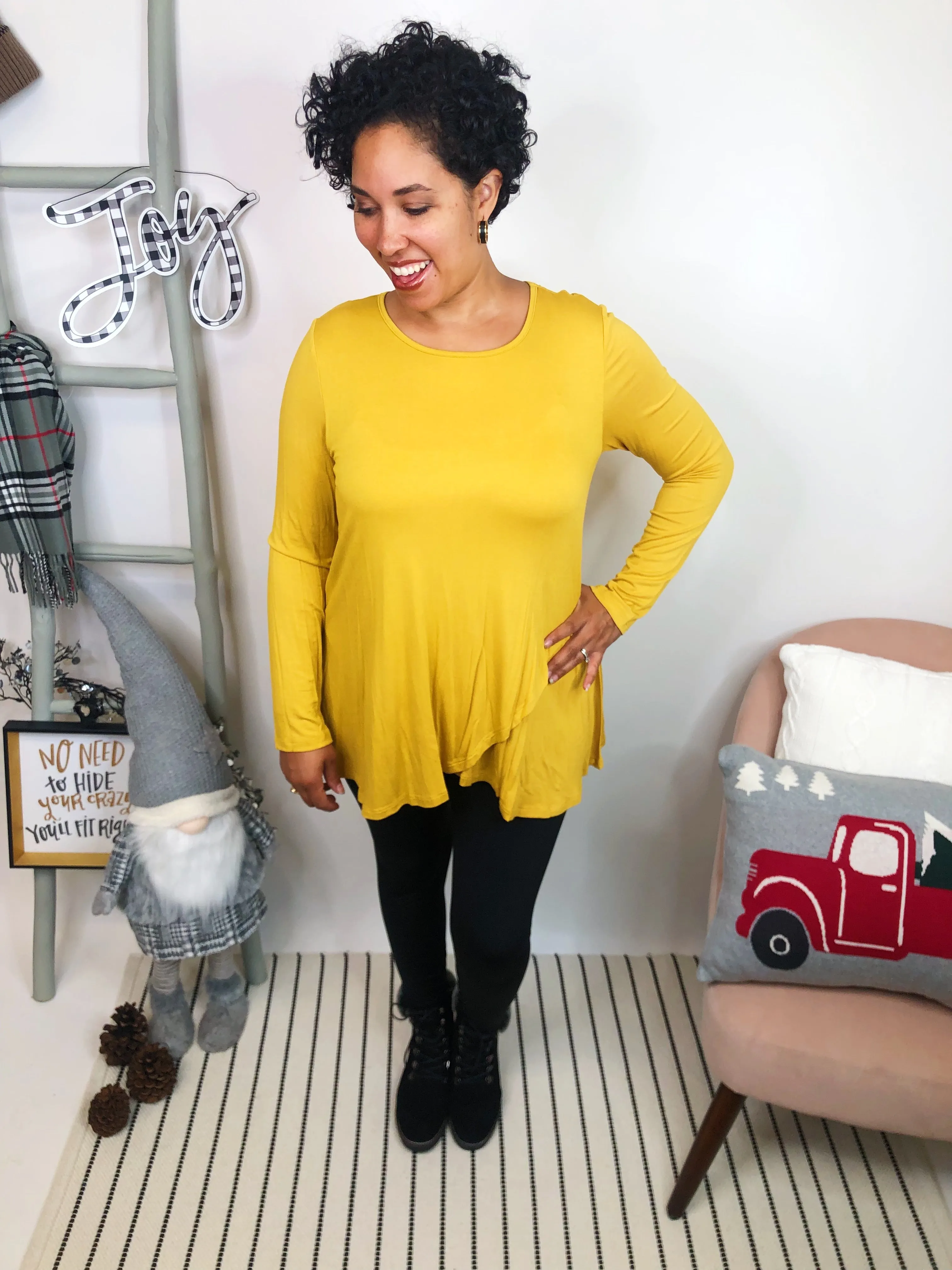 #465 *Doorbuster*Strolling Downtown Top (Mustard)