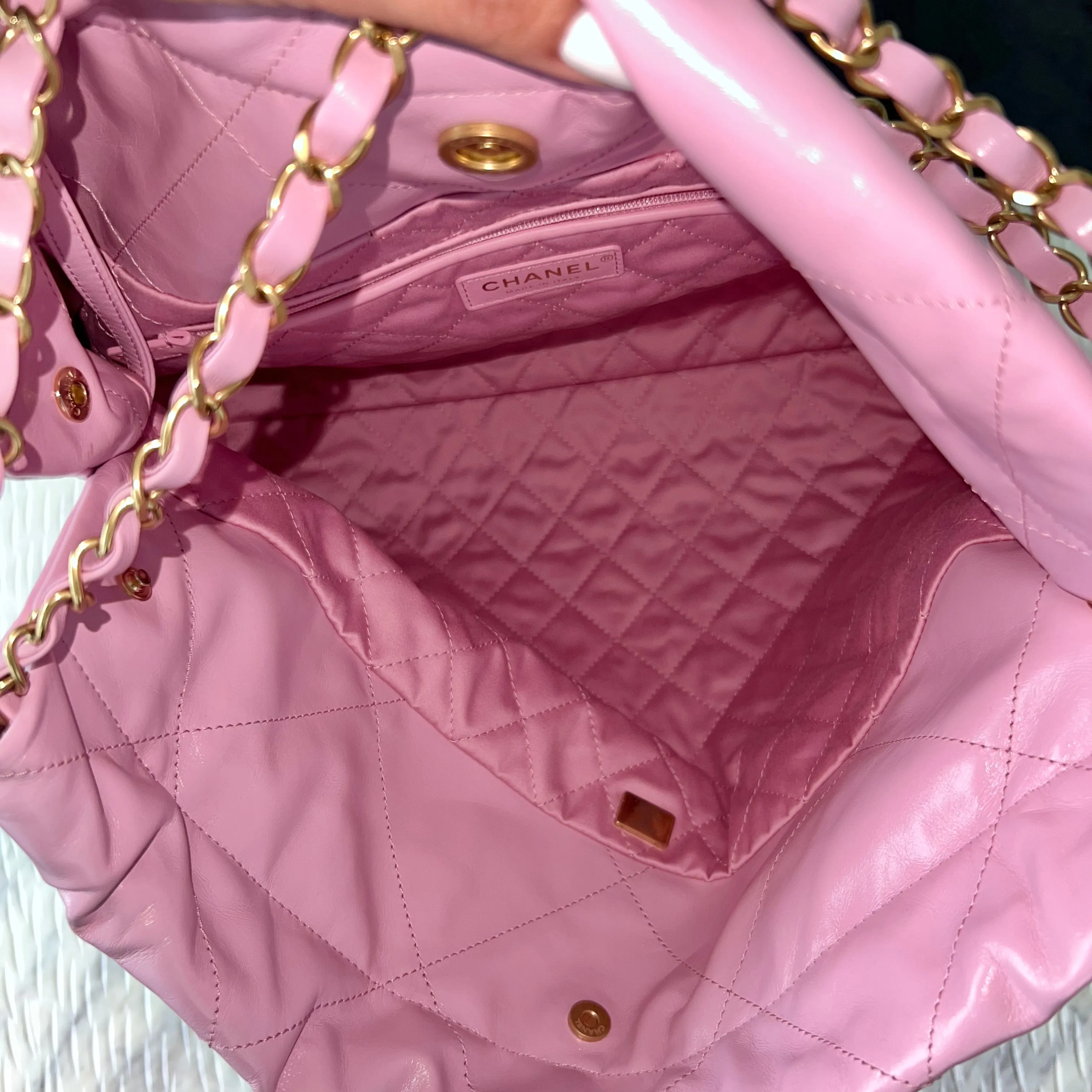 Chanel 22 Bag