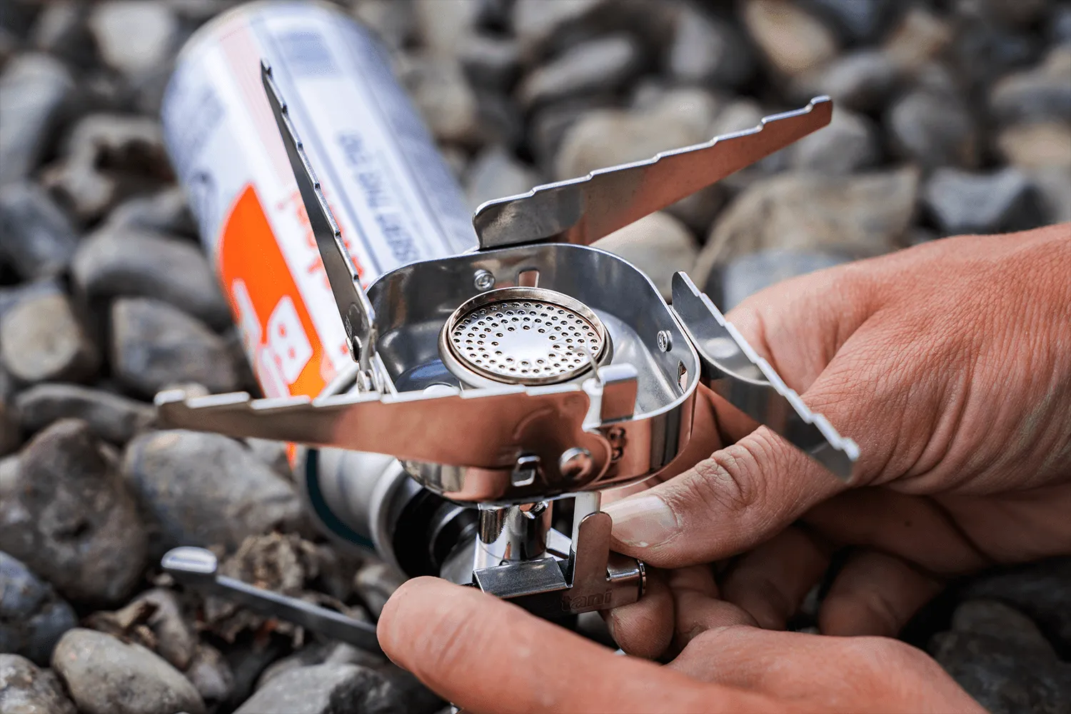 Compact Camp Stove - Fore Winds by Iwatani