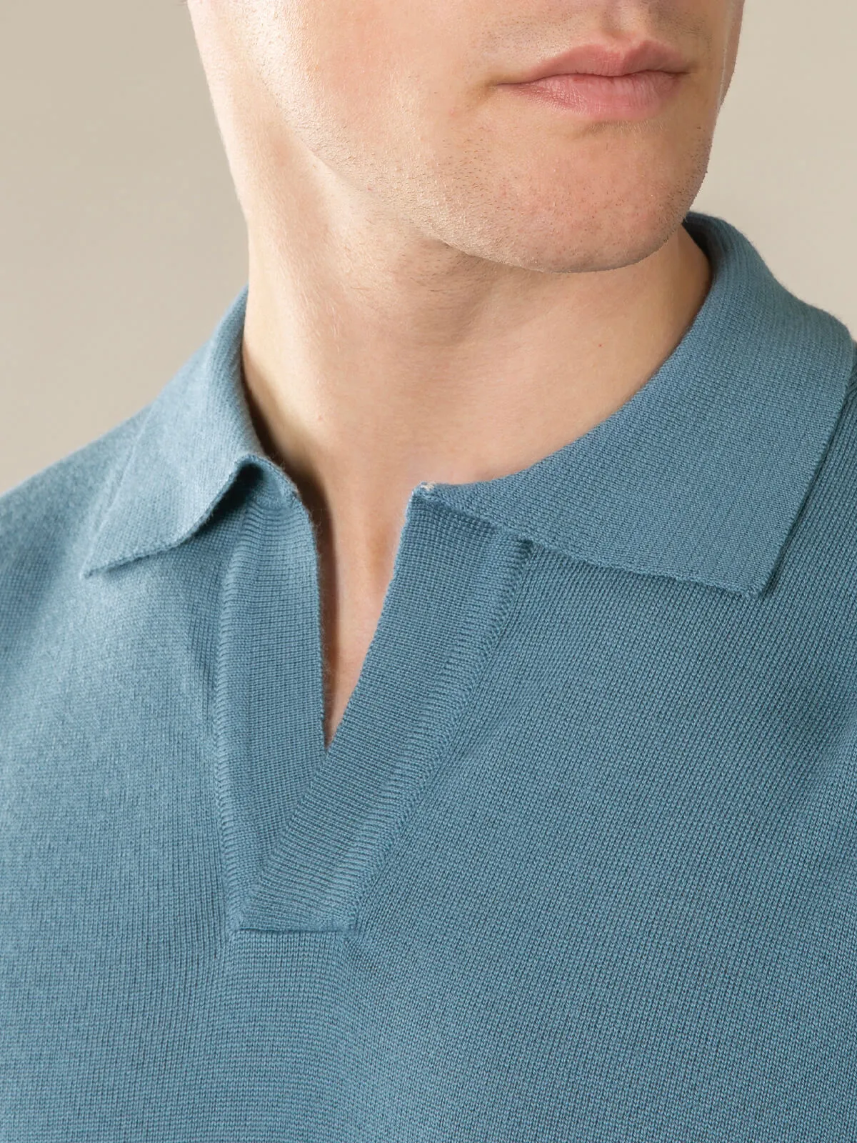 Extrafine Merino Buttonless Polo Sapphire