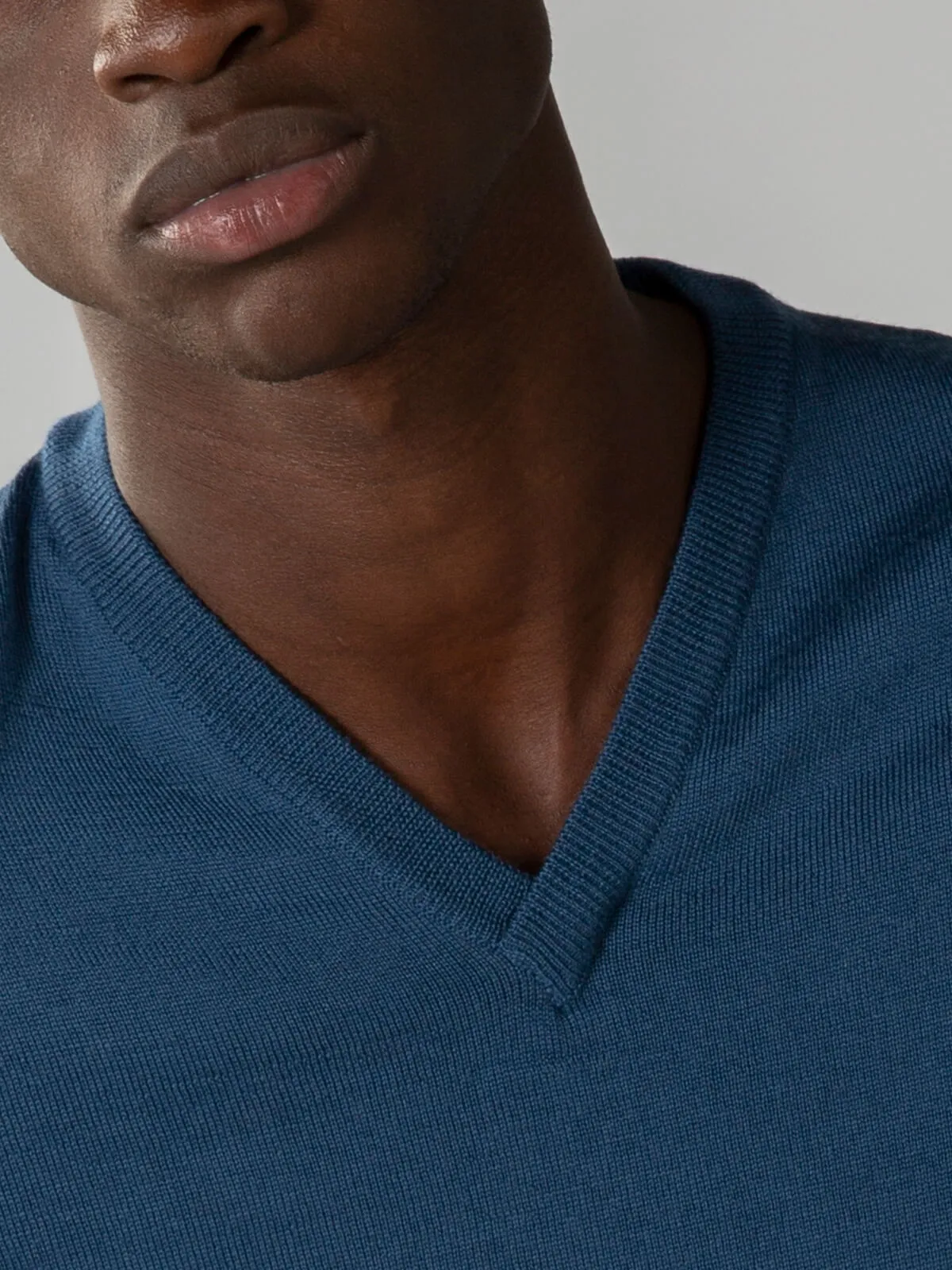 Petrol V-Neck Extrafine Merino Sweater