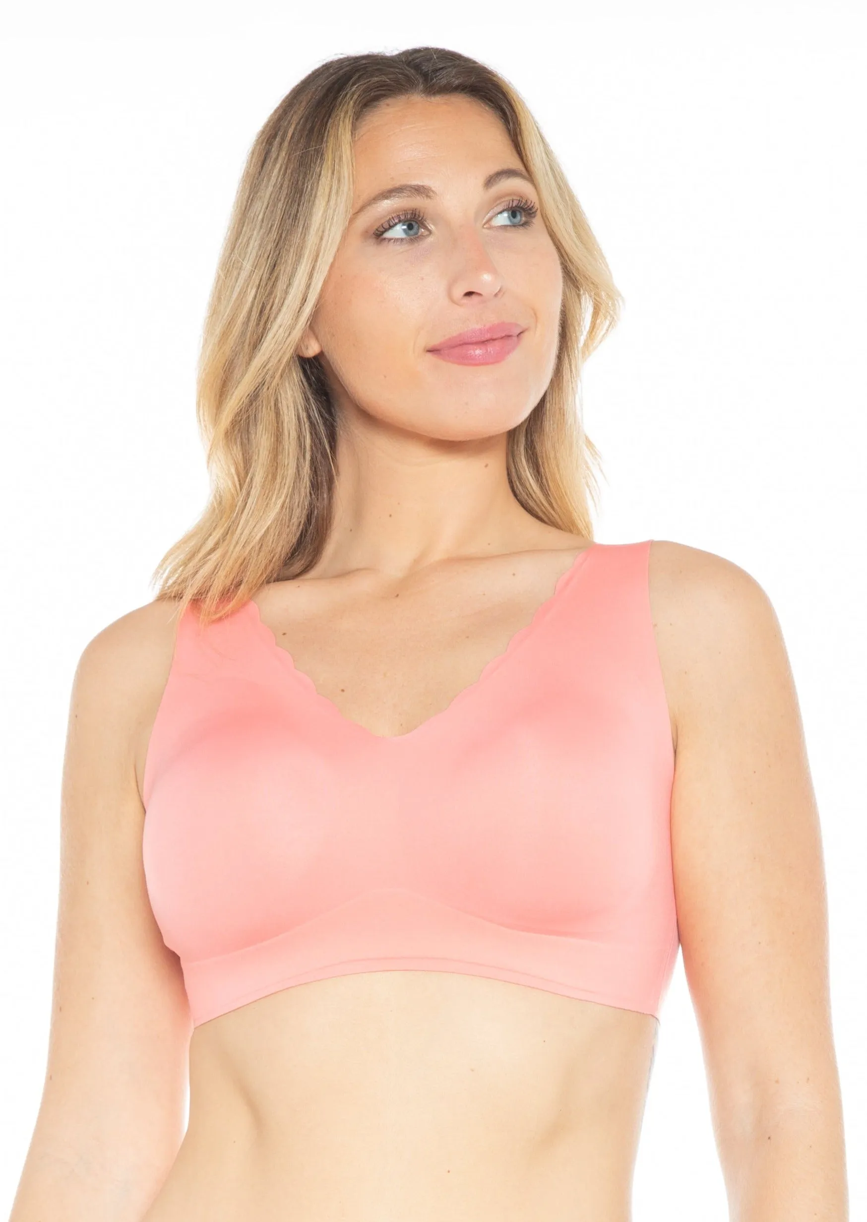 Invisible Edge Bra w/ Scallop Neckline