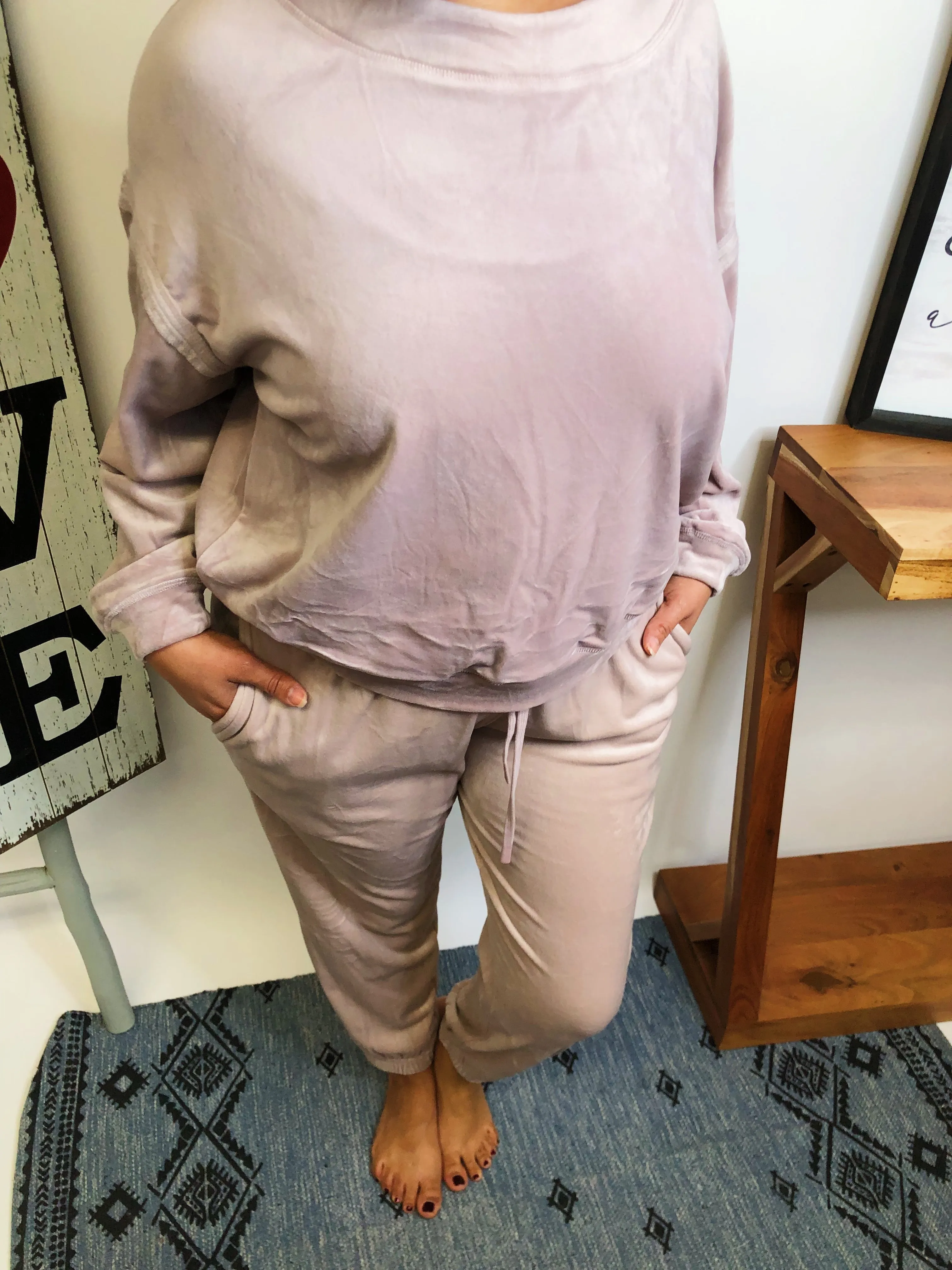 #L569 Feels Like A Dream Joggers (Blush)