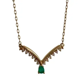 V I N T A G E // emerald valley / 14k diamond and emerald chevron pendant necklace / 17