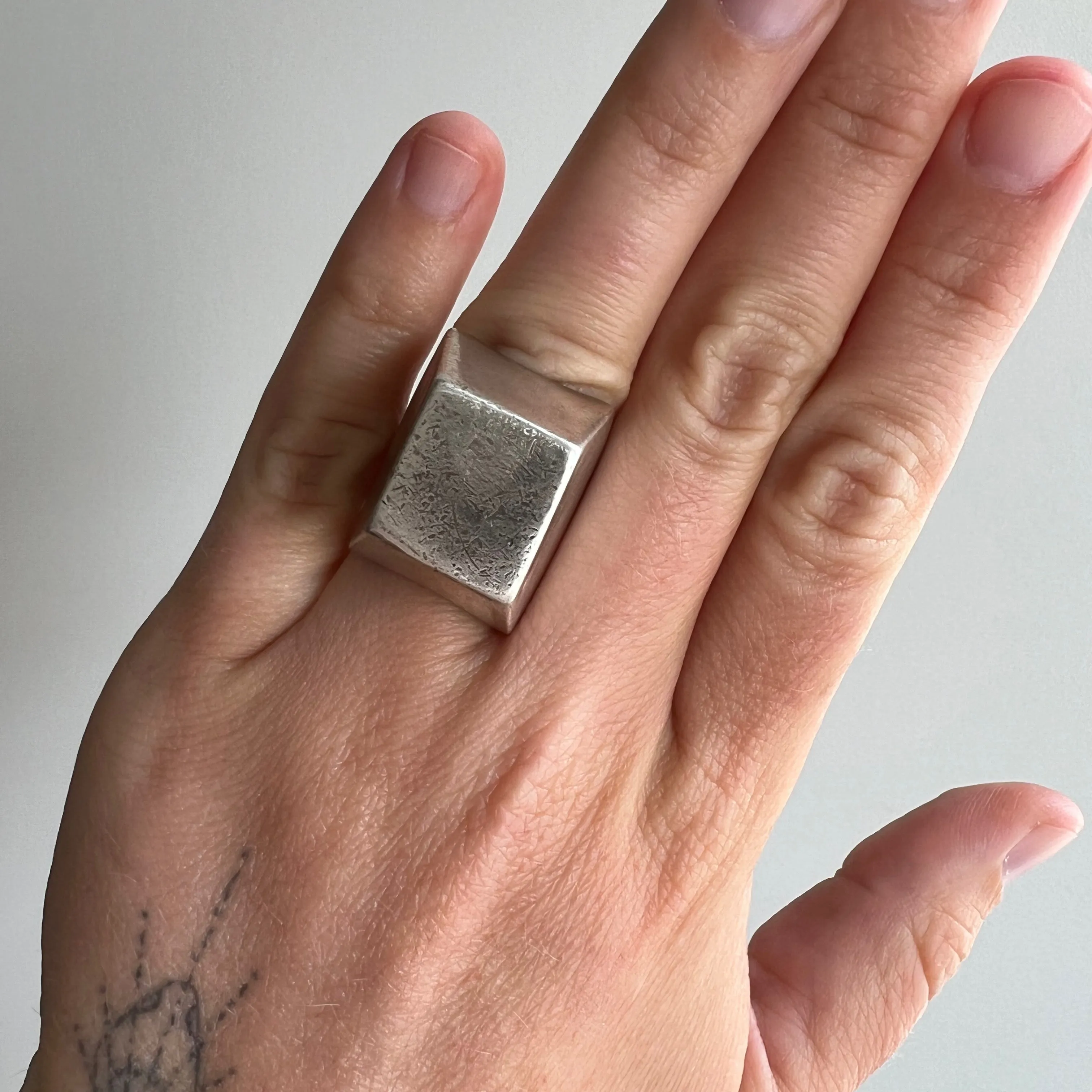 V I N T A G E // magnificent modernism / sterling silver hollow heavy pyramid ring / size 4-ish