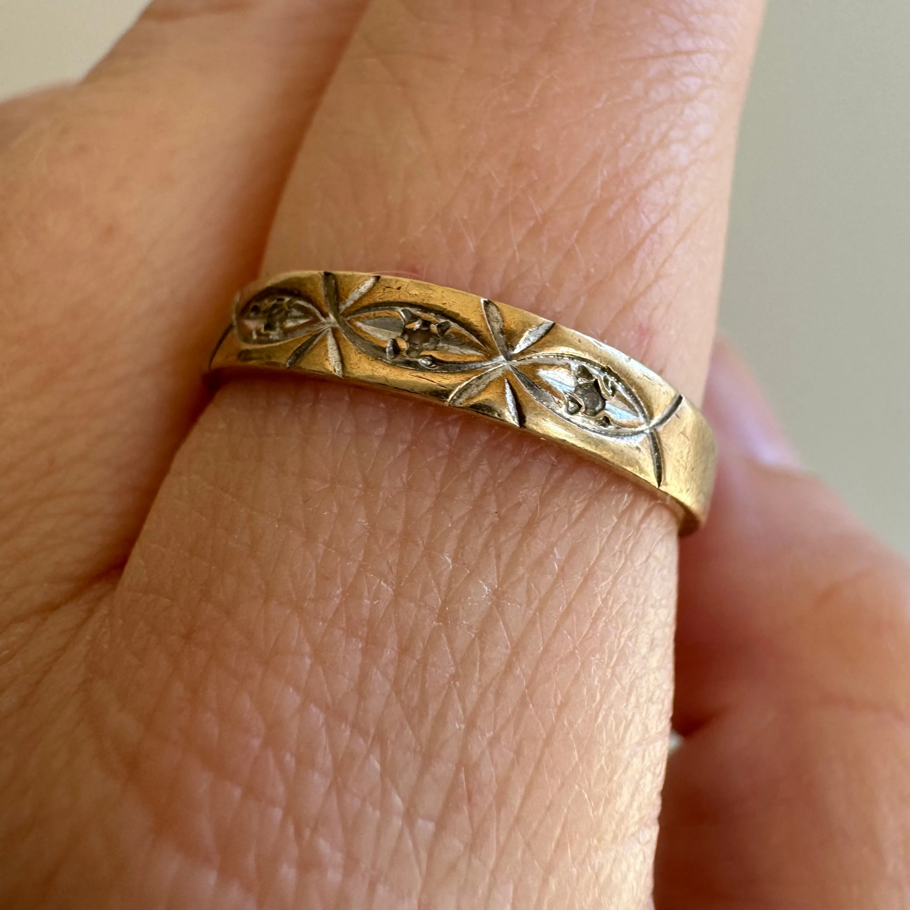 V I N T A G E // sacred eyes / 10k yellow gold and diamond half eternity band / size 8.25