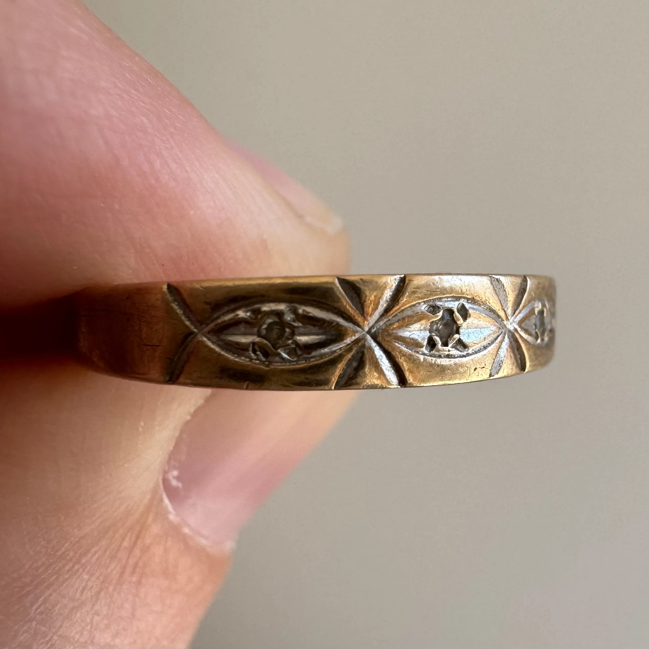 V I N T A G E // sacred eyes / 10k yellow gold and diamond half eternity band / size 8.25