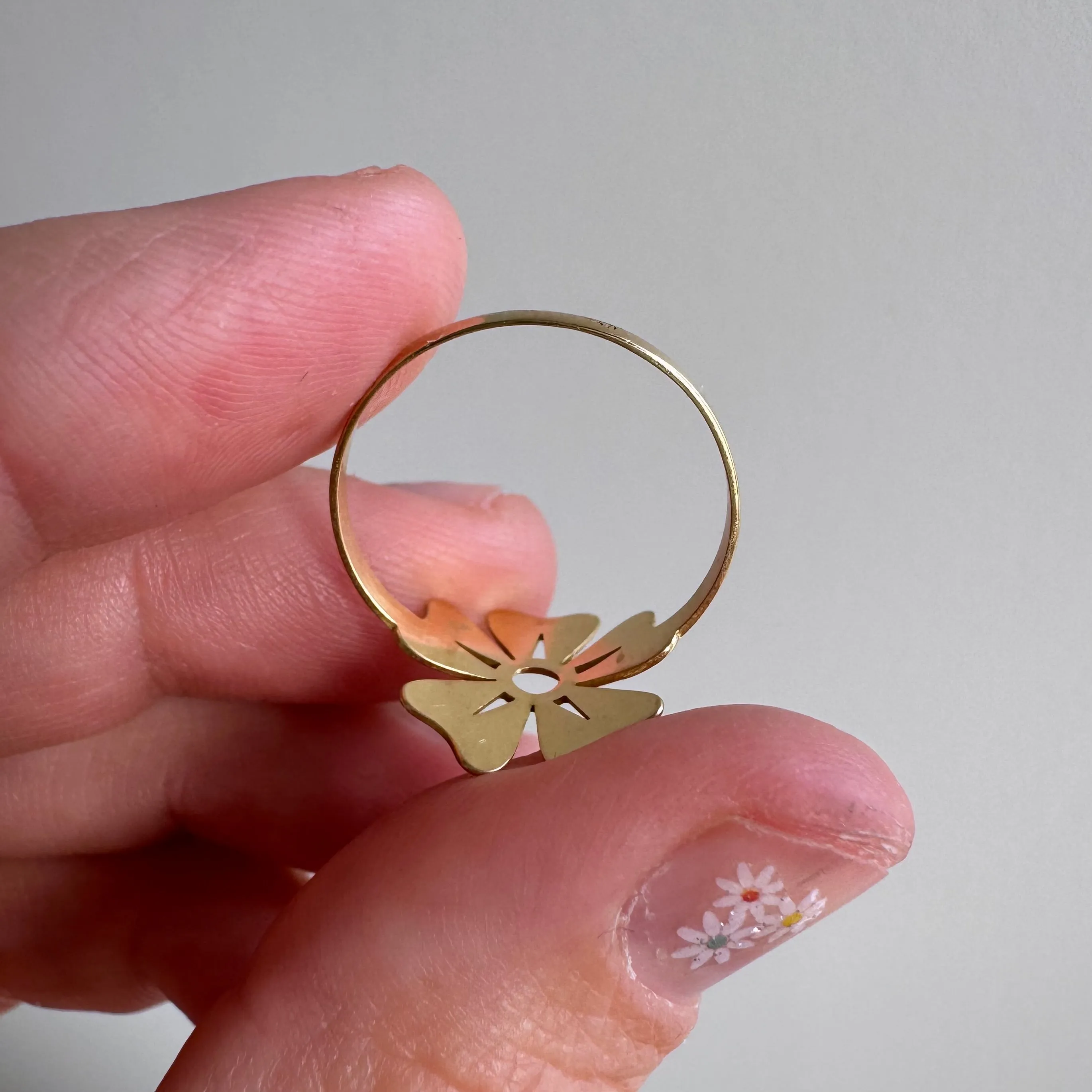 V I N T A G E // star flower / 18k yellow gold floral ring / size 6.5